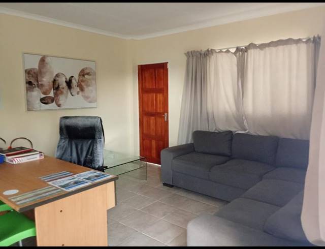 2 BEDROOM HOUSE FOR SALE IN FREEDOM PARK B